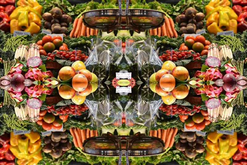Mirror Tiling